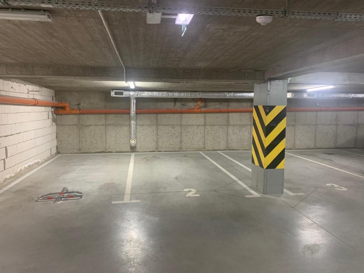 גורז'וב ווילקופולסקי Klimatyzowany Apartament Z Miejscem Garazowym מראה חיצוני תמונה